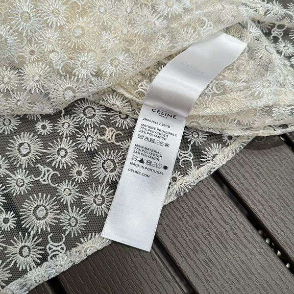 限定希少セリーヌ リトルデイジー刺繍レースドレス偽物 2R65J548V